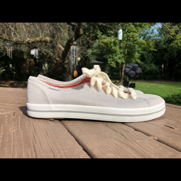 Women’s Kickstart Gray Keds NWOT Size 7.5 - Picture 1 of 8